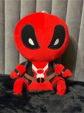 💖4/$25- Marvel Deadpool Plush Clip On Hanger Plush Toy Red Black Superhero